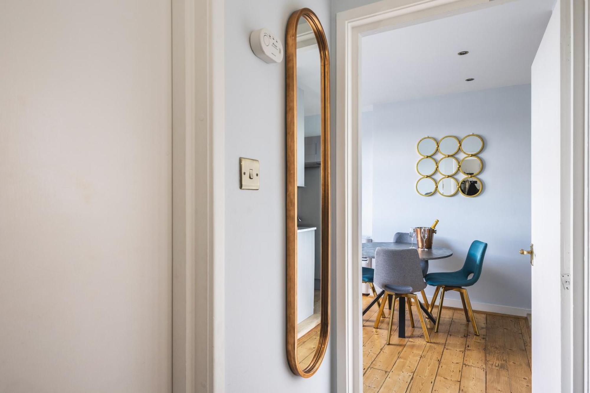 Luxurious 1-Bedroom Apartment In Kensington London Exterior photo