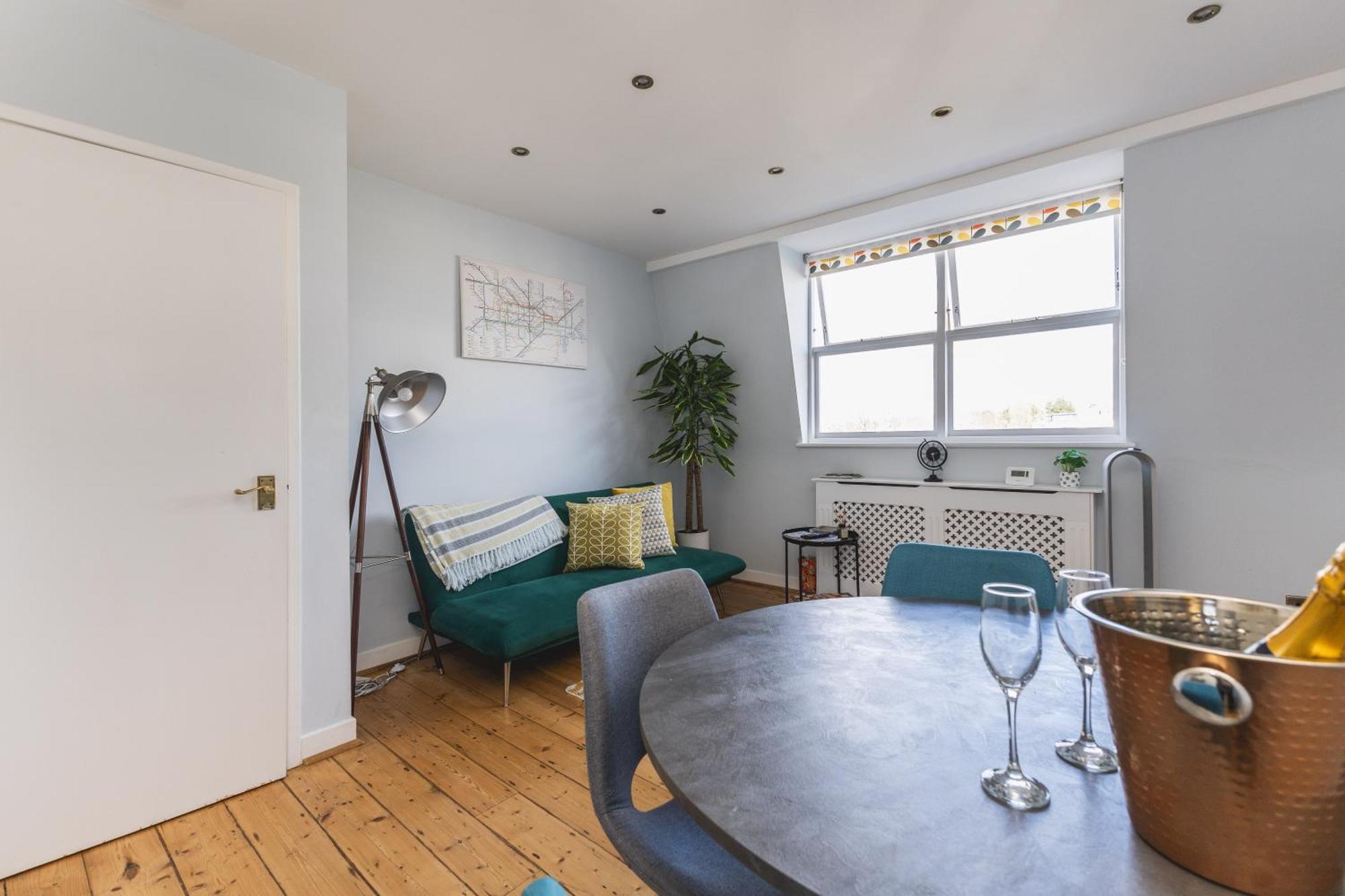 Luxurious 1-Bedroom Apartment In Kensington London Exterior photo