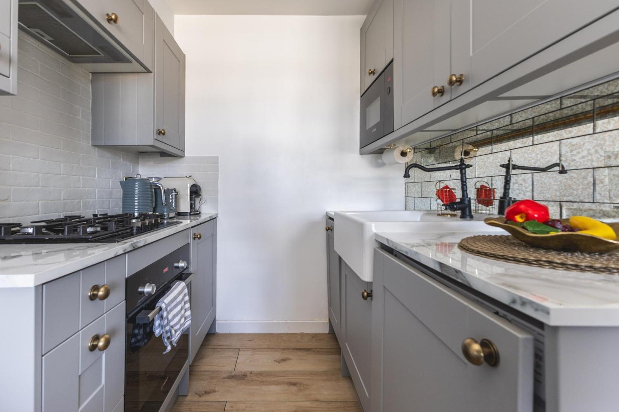Luxurious 1-Bedroom Apartment In Kensington London Exterior photo